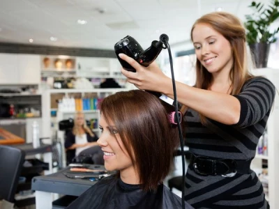 N 19 Unisex Salon