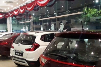 Paramount Honda