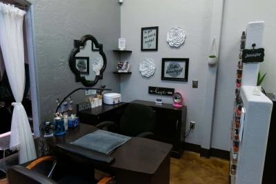 Faizi Salon