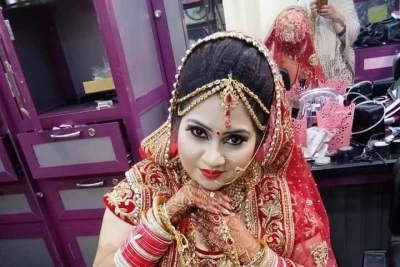 Heena Beauty Parlour