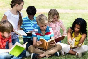 BOOK BUZZ - Kids Reading Writing Club, Chandigarh logo