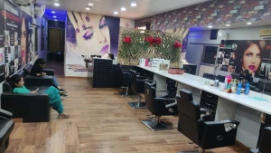 Hair Station Salon logo