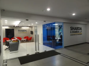 Sharda Consultancy Services logo