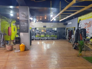 Life Style Fitness Club logo