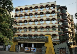 Bombay Cambridge School logo