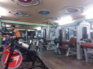 THE FITNESS POINT GYM logo