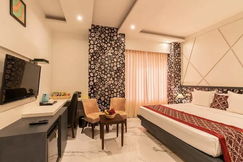 Clarks inn Hotel