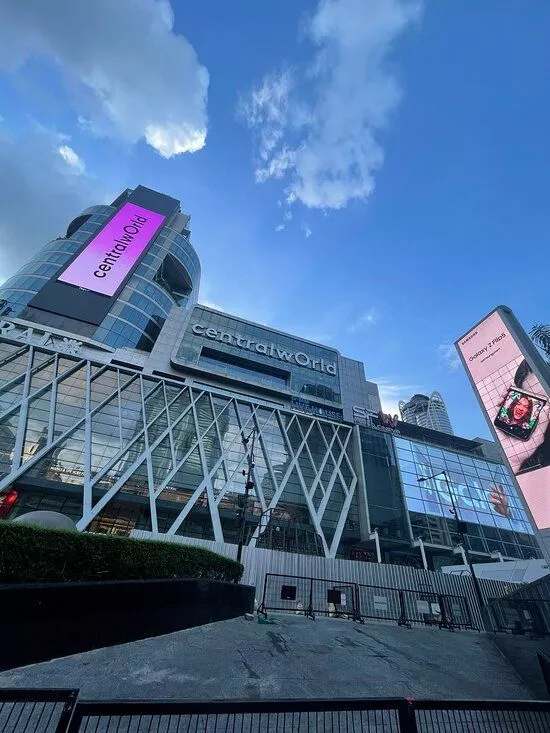 R D Hotel