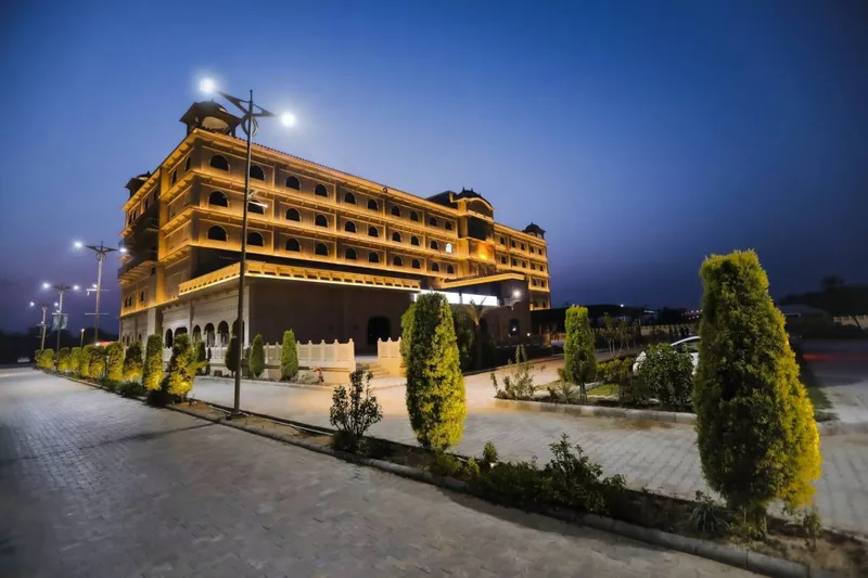 Regenta Central City hotel