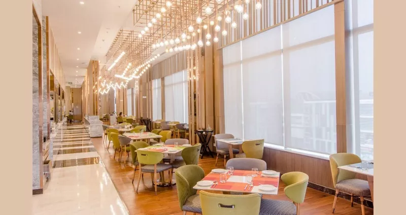 Viva - Holiday Inn Chandigarh Zirakpur