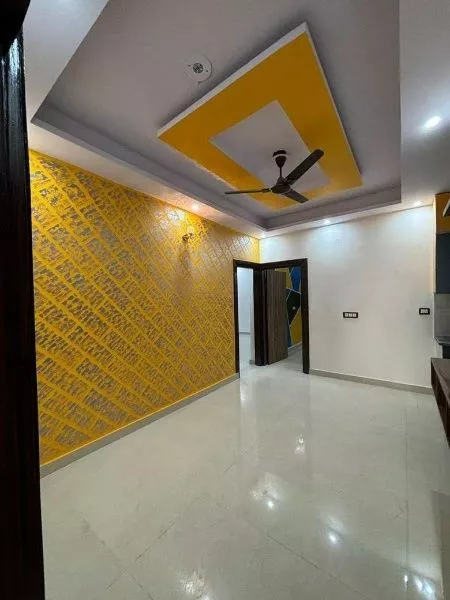 Ready-to-Move 2BHK Flat – 2 Beds, 2 Baths, 750 sq. ft. of Comfort"