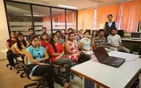 Morph Academy, Chandigarh | Acting School in Chandigarh | Top Acting Schools in Tricity